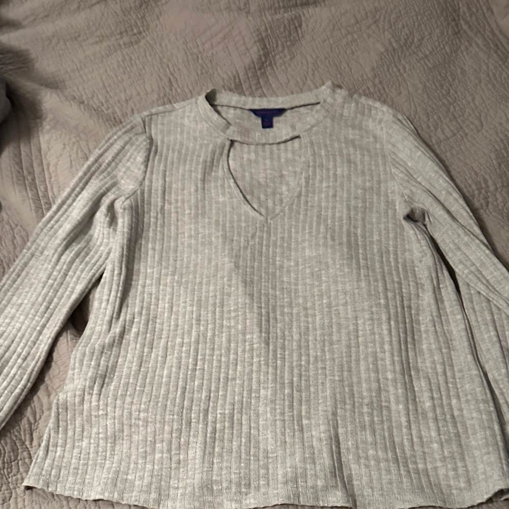 Aeropostale Light Gray Knit Top